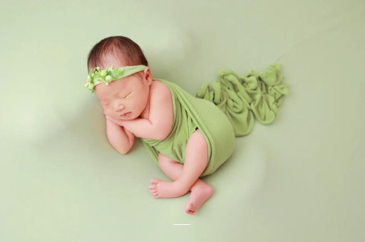 黄石宝宝拍嗝吐奶